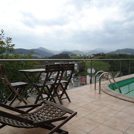Casona El Gurugu Hotel Luarca Ngoại thất bức ảnh