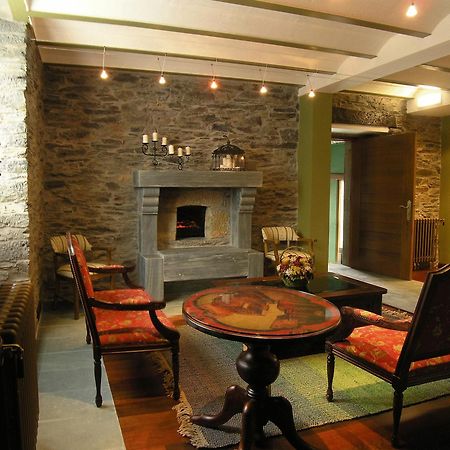 Casona El Gurugu Hotel Luarca Ngoại thất bức ảnh