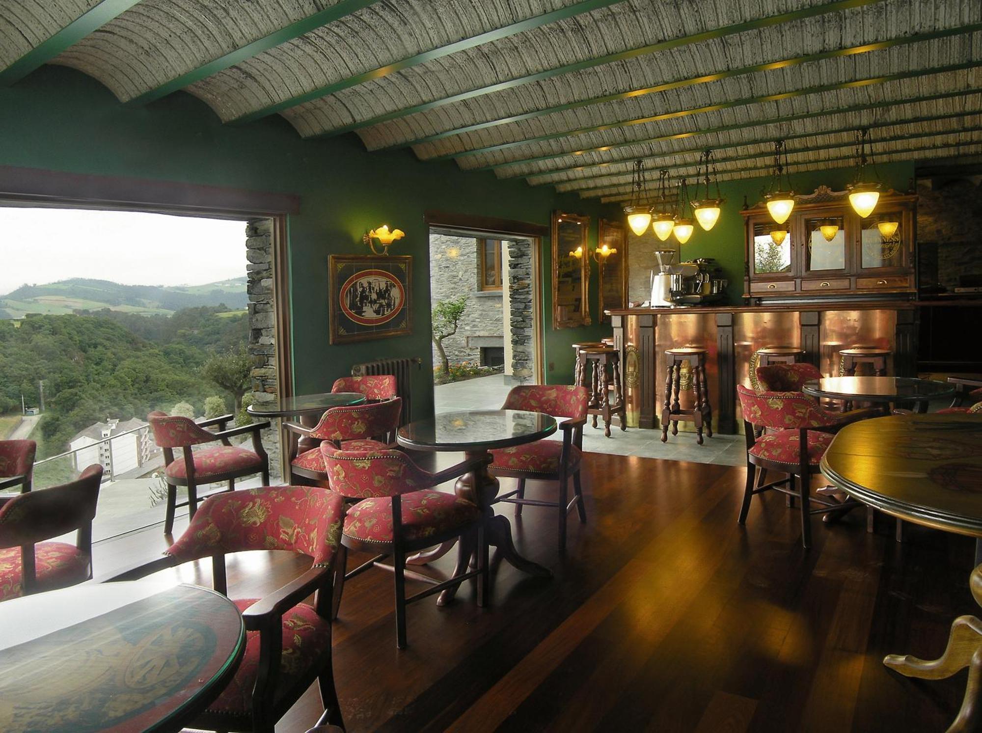 Casona El Gurugu Hotel Luarca Ngoại thất bức ảnh